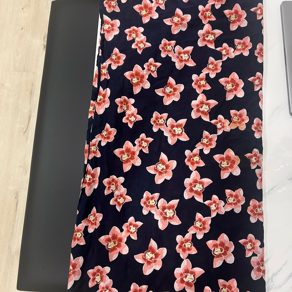 Acacia Orchid Sarong Floral Print Fabric with Pink Flowers